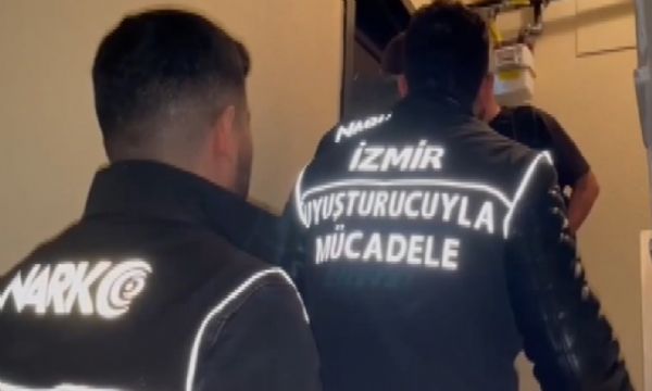 İzmir'de uyuşturucu operasyonu!